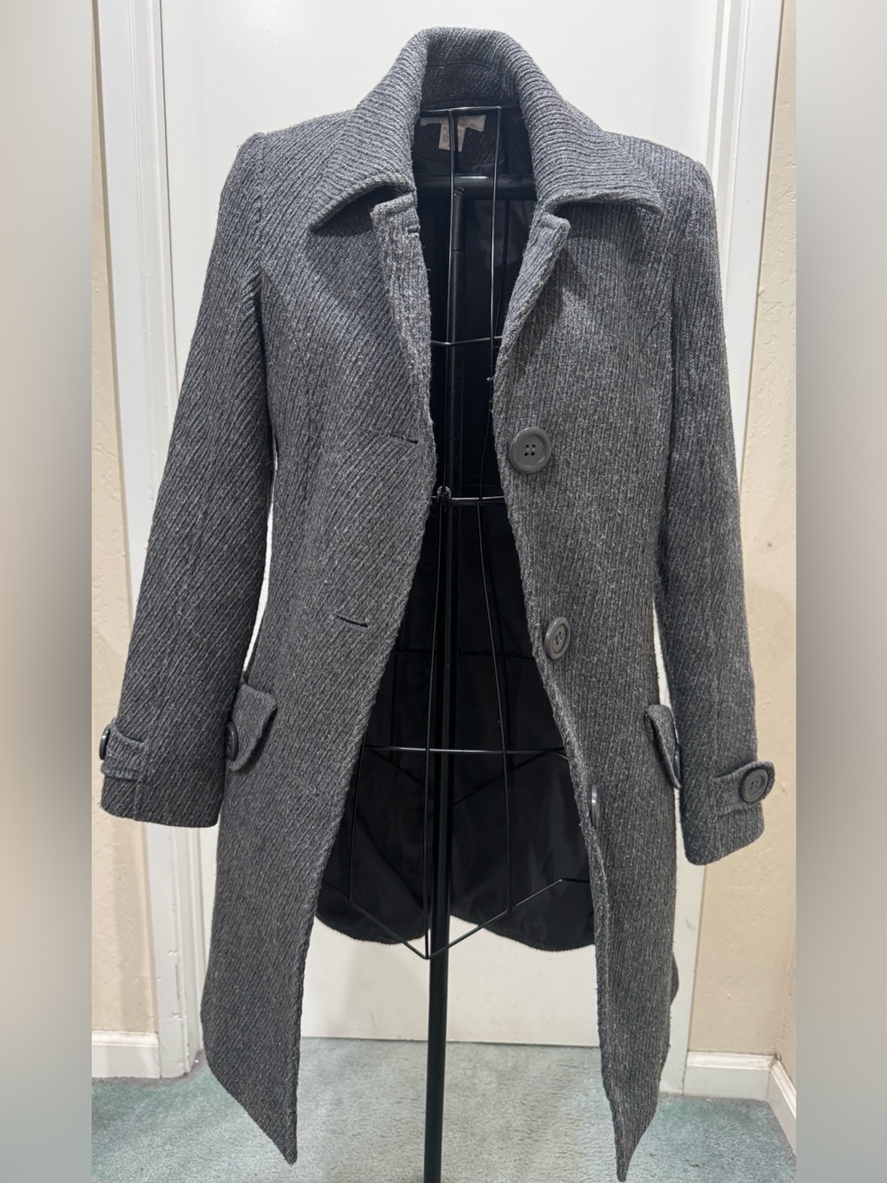 JLO Gray Shimmering Wool-Blend Women’s Overcoat - Classic Single-Breasted Coat